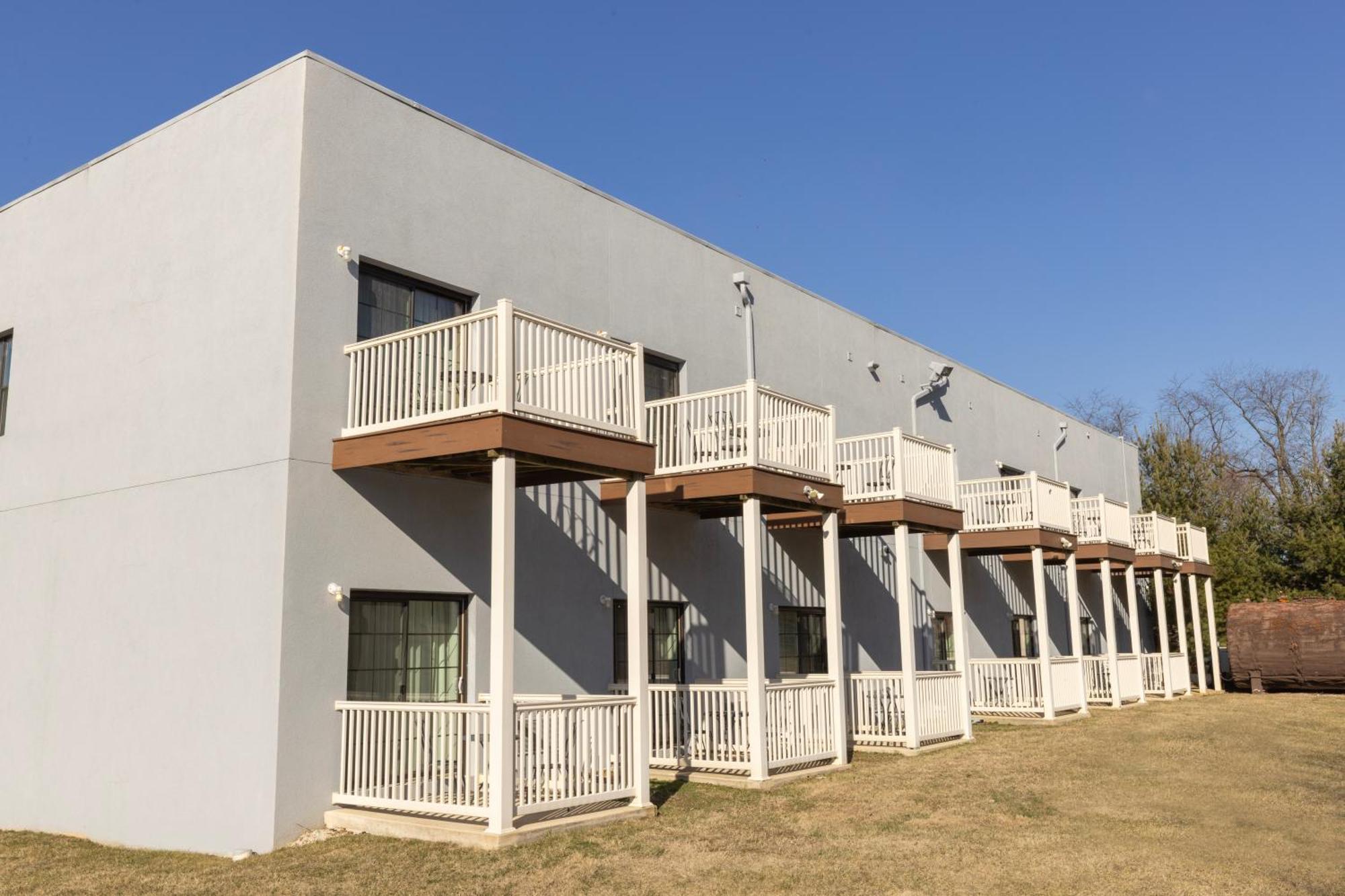 Brinton Suites وست تشستر المظهر الخارجي الصورة